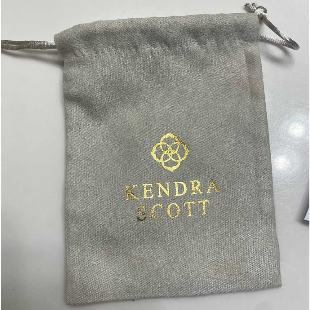 Kendra Scott jewelry bag